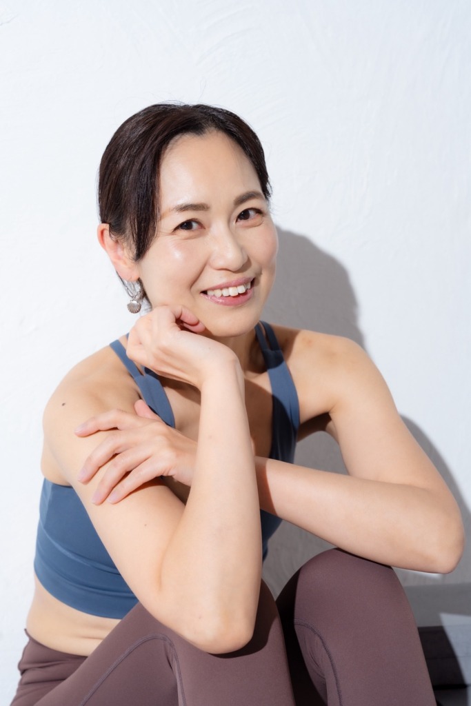 江川サチ／初心者大歓迎！心と身体の健康美を引き出すヨガ